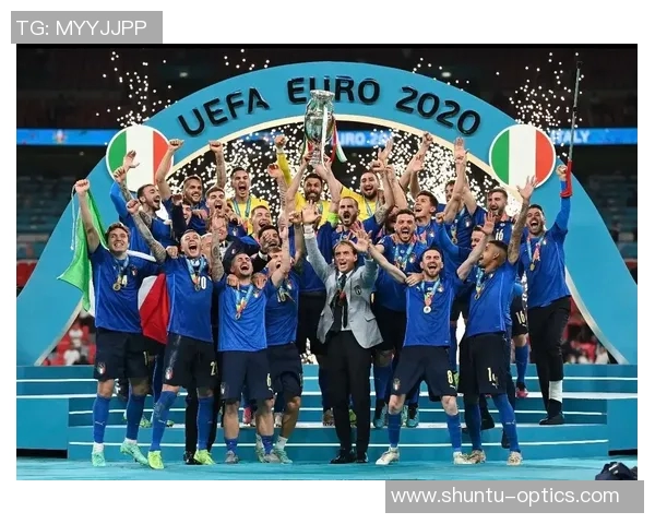 足球球星游戏卡包玩法揭秘如何收集和交易梦幻阵容 足球球星游戏卡包玩法揭秘如何收集和交易梦幻阵容