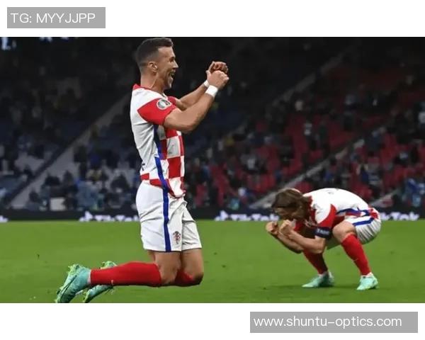 低调巨星崛起 世界足球十大无声英雄大盘点 低调巨星崛起 世界足球十大无声英雄大盘点